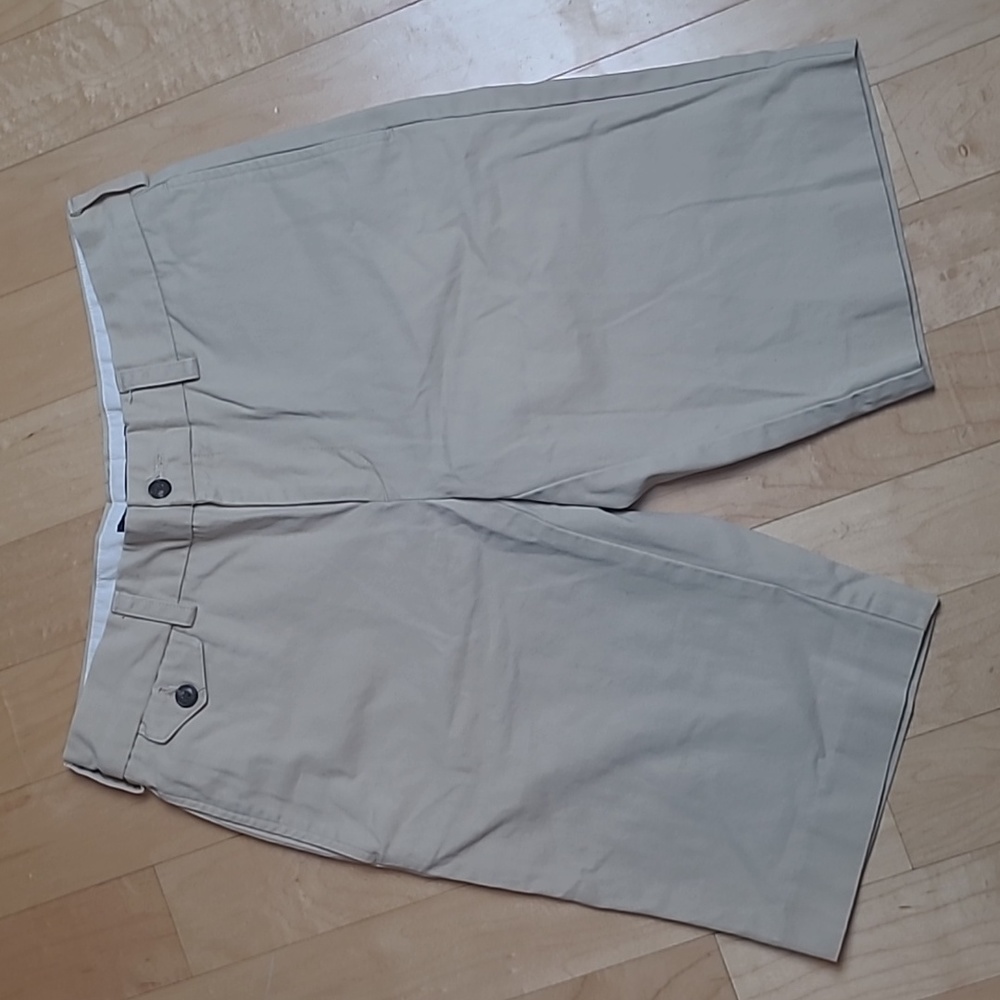 Ralph Lauren Sports Golf Bermuda Shorts with Pockets - Kahki size 4